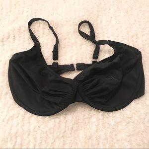 Mix-It bikini top in black